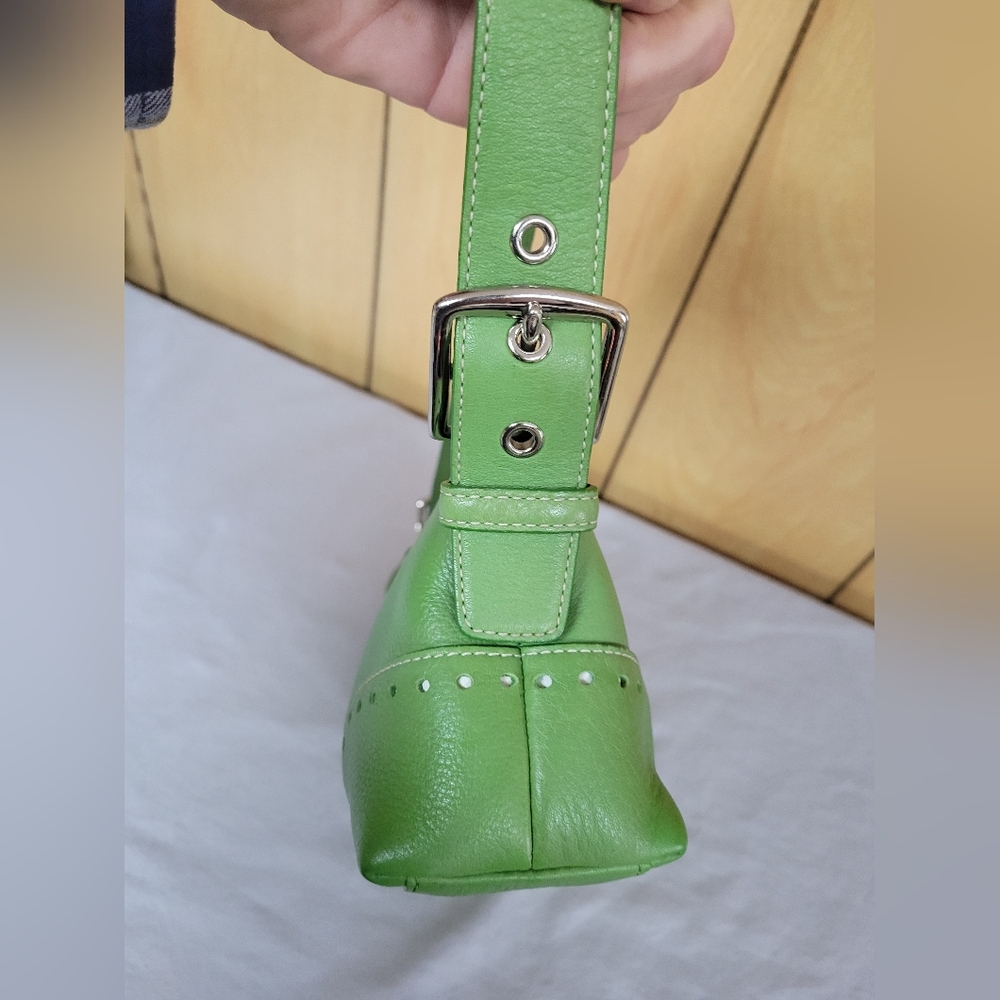 Coach Hamptons Demi Green Vintage Baguette - Picture 3 of 16